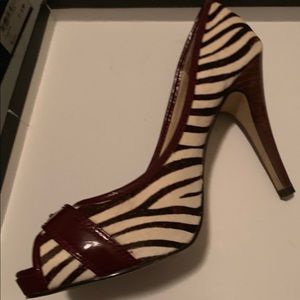 Zebra print heel